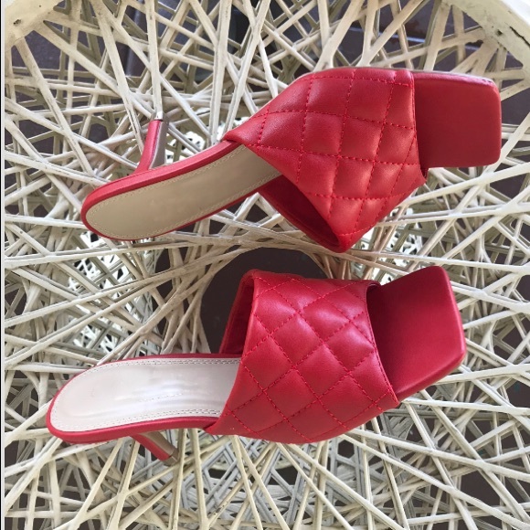 New red padded square toe - Picture 4 of 8